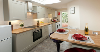 Student Property - Stunning Three Bedroom Student Let - CCU - Canterbury