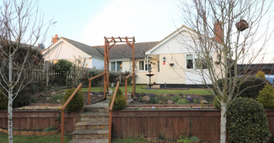 NONINGTON - WELL PRESENTED - TWO BEDROOM BUNGALOW