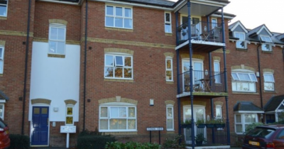 TWO DOUBLE BEDROOM APARTMENT - ST SUGUSTINES - CHARTHAM - TO LET