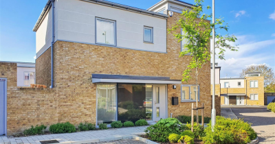 Three Bedroom Detached Family Home in Prestigious Development - Canterbury