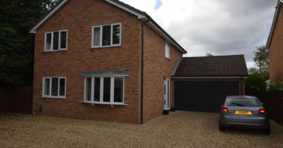 Langfield Grove, Bromborough £410,000- Beautiful detached house, cul-de-sac location!