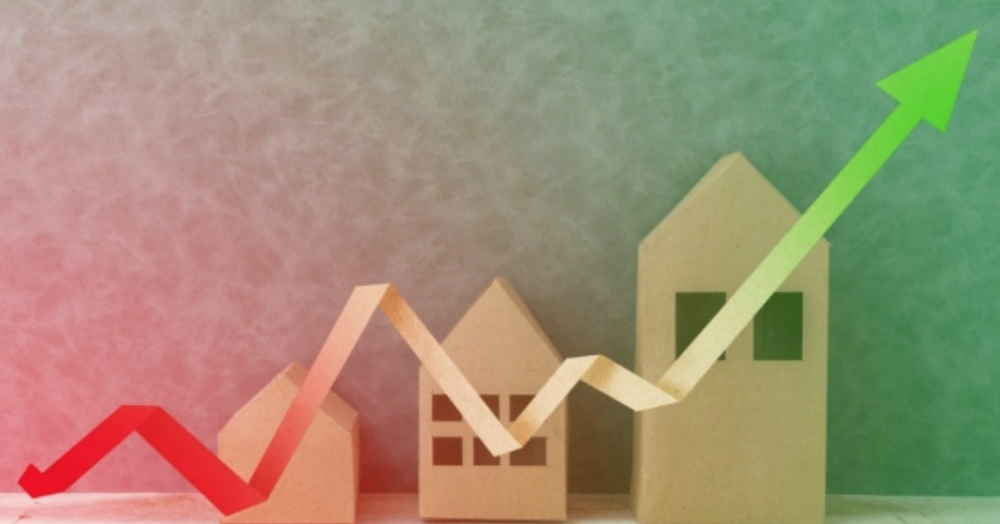 What is happening to house prices during the third lockdown?