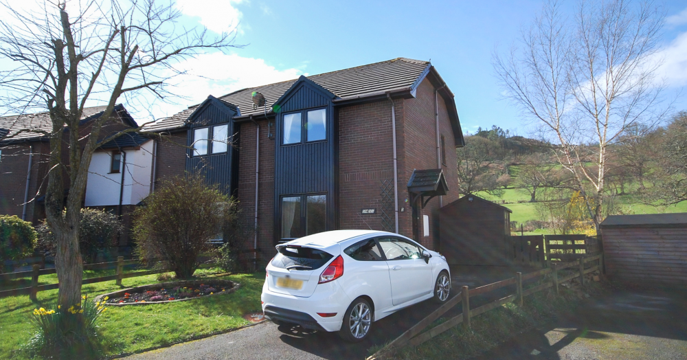 Real Life Success Stories: Selling Cwrt Y Cadno, Llanilar