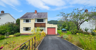 🏡 Price Reduced! Your Dream Home in Llanilar for £315,000 🏡
