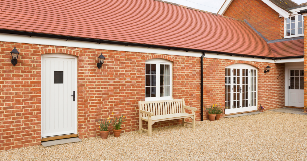 Buying with Parents? Properties in Nuneaton with Annexes: Here’s What to Look For