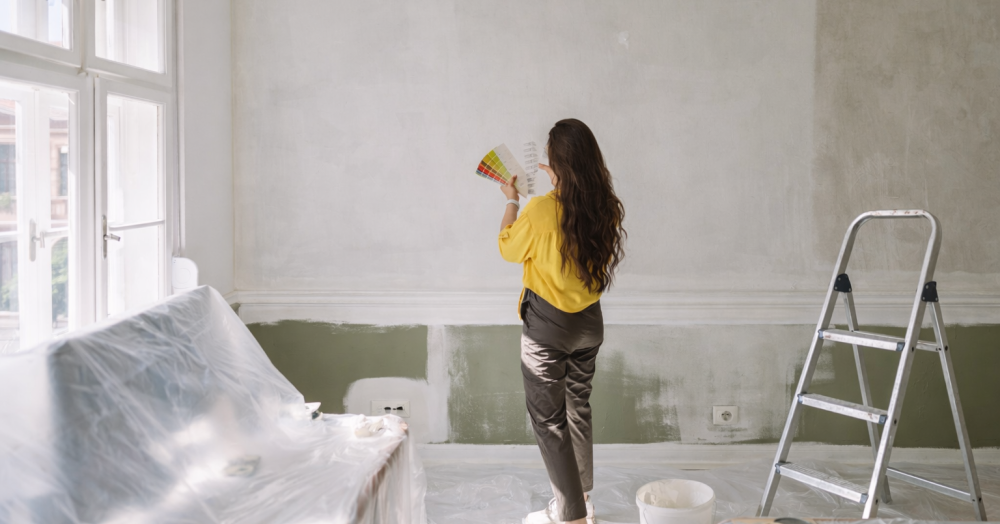 Neutral Décor or Warm Personality? How Much Character Should You Add Before Selling?