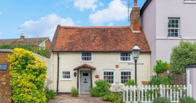 Grade II listed home in Old Shepperton