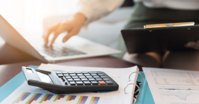 Should I get a 2 or 5-year fixed rate mortgage?