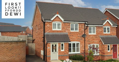 🏡 FIRST LOOK VIDEO 🎬Three Bedroom Semi-Detached House in Oakenholt🏡