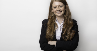 STUNNING 2 BED PROPERTY FOR SALE!!**Available now**