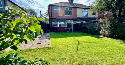 Welcome to Chapeltown Road in Bromley Cross, Bolton, BL7!