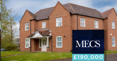 Stunning 2 bedroom apartment FOR SALE in MOSELEY