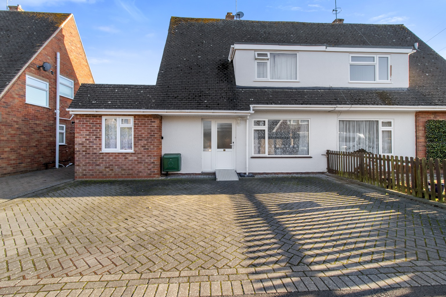 Avail SEPT 2026 – King Arthurs Close, Worcester