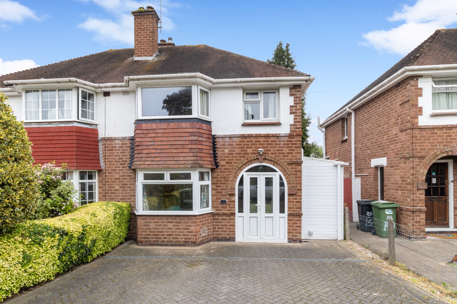 Available SEPT 2026 – Rooms – Comer Road
