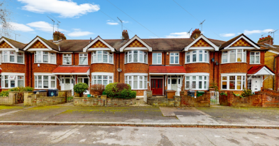 FOR SALE: 3 Bedroom home in Chingford with HUGE potential!