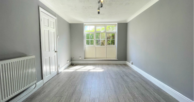 TO LET: Refurbished three bedroom split level maisonette in Bethnal Green > Great location!