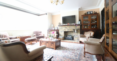 To Let!!!  South Woodford E18 - Huge 5 Double bedroom House, Large Garden & Parking!