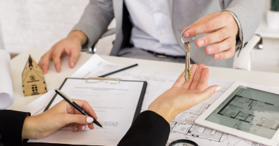 Selling Your UK Property with a Short Lease – What You Need to Know