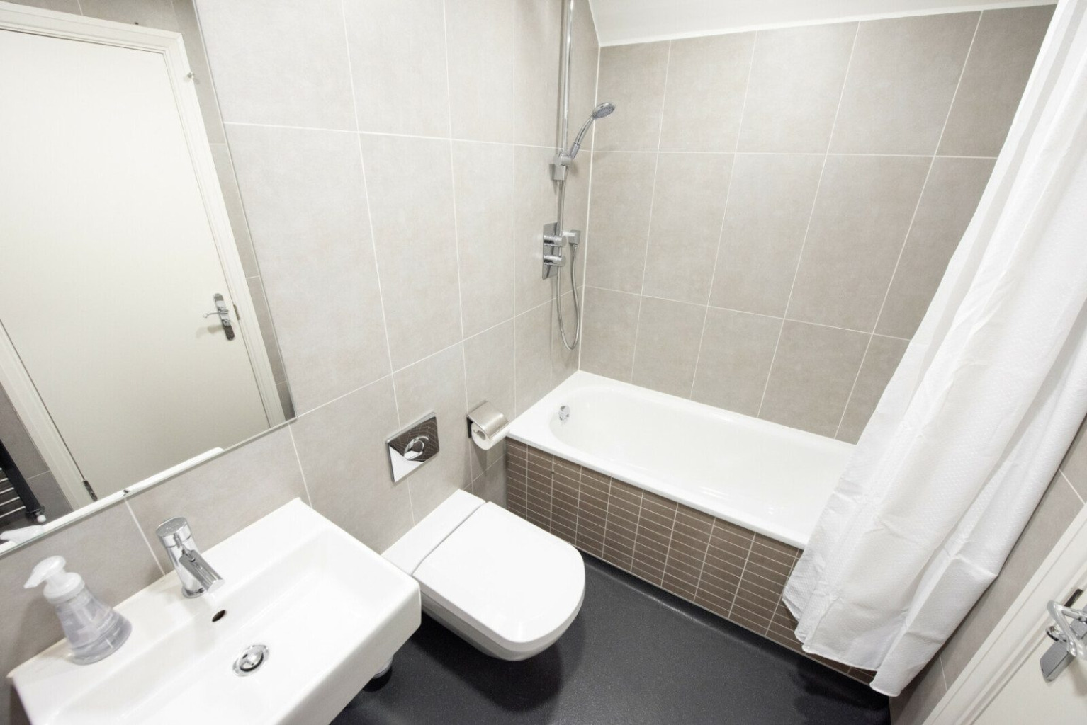 Photo for Warley Street, Brentwood, Essex, CM13