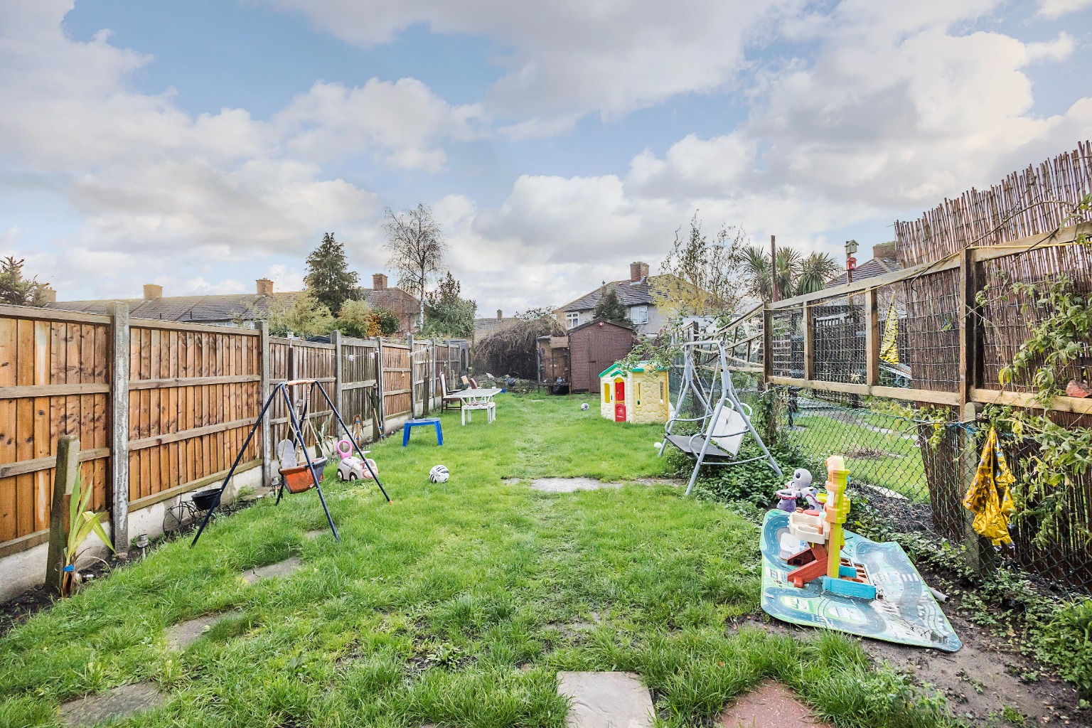 Photo for Heathway, Dagenham, RM9