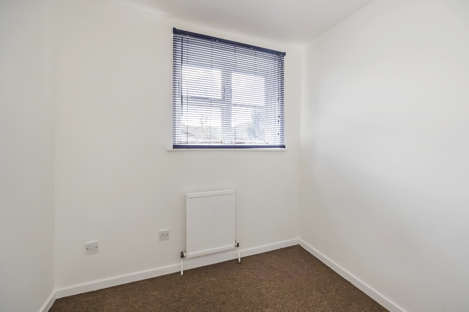 Photo for Turnstone Close, London, E13