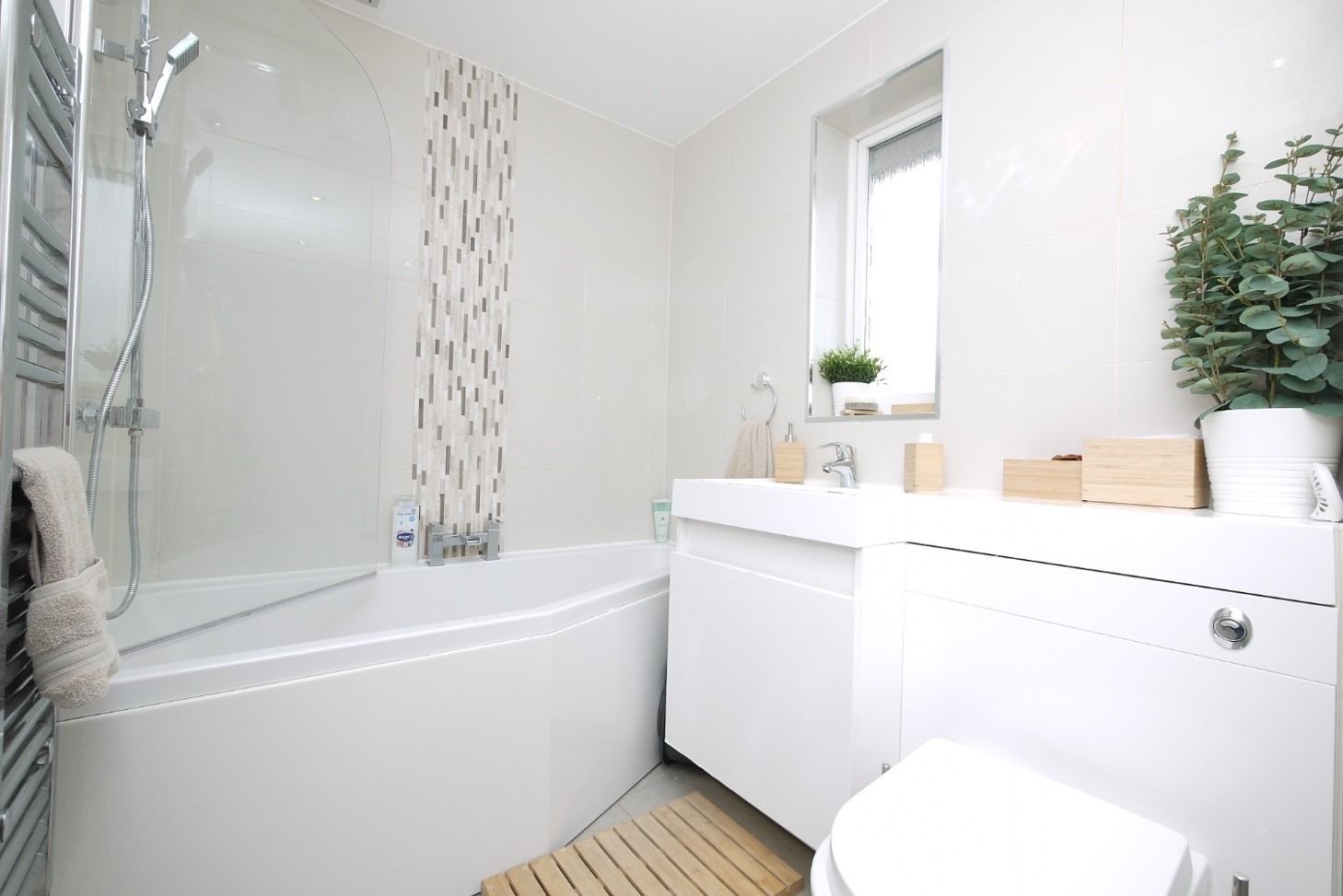 Photo for Juniper Court, Grove Road, Romford, RM6
