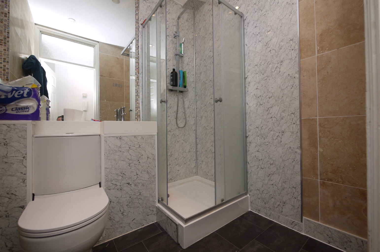 Photo for Hollybush Hill, London, E11