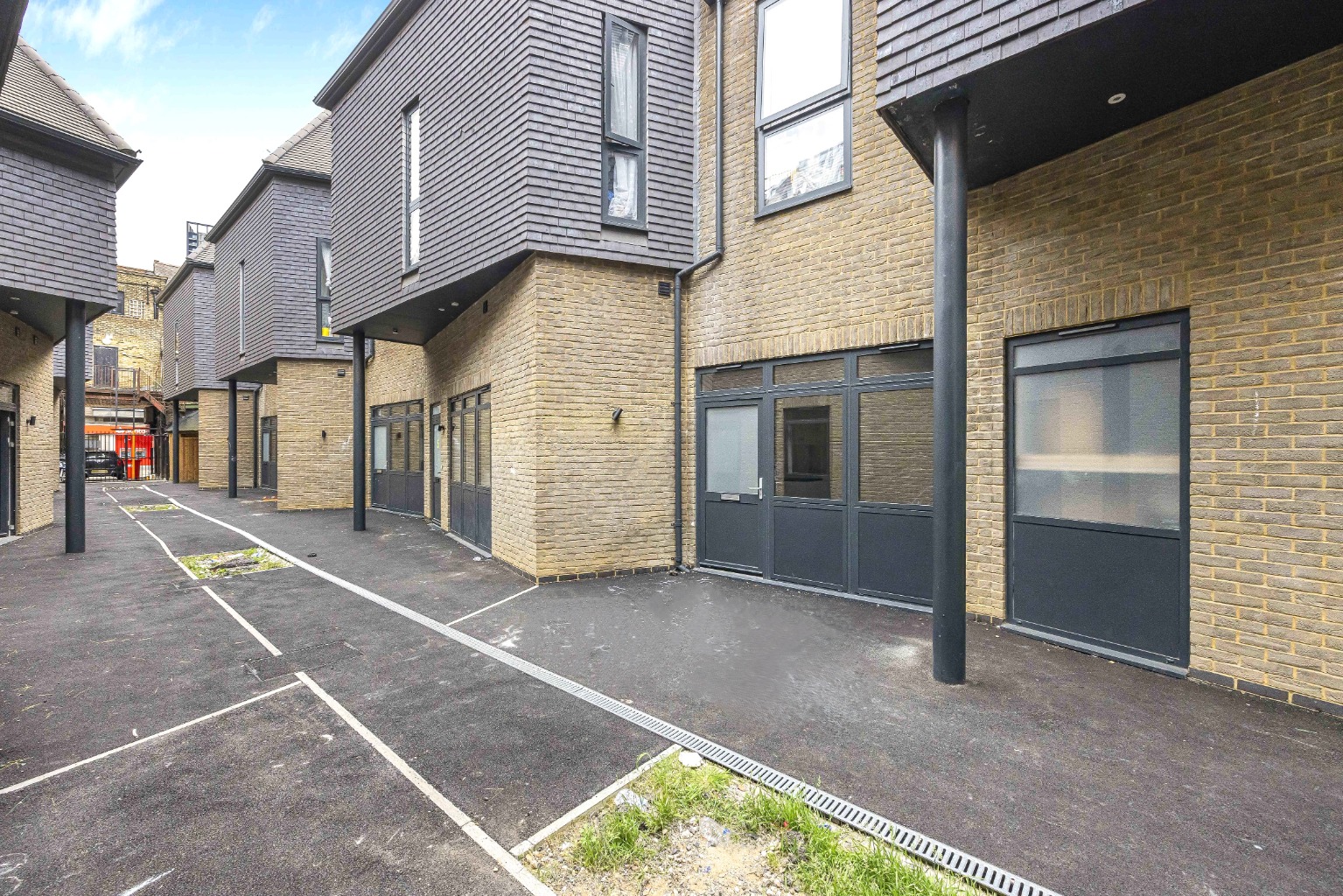 Photo for Victoria Mews, Croydon, Surrey, CR0