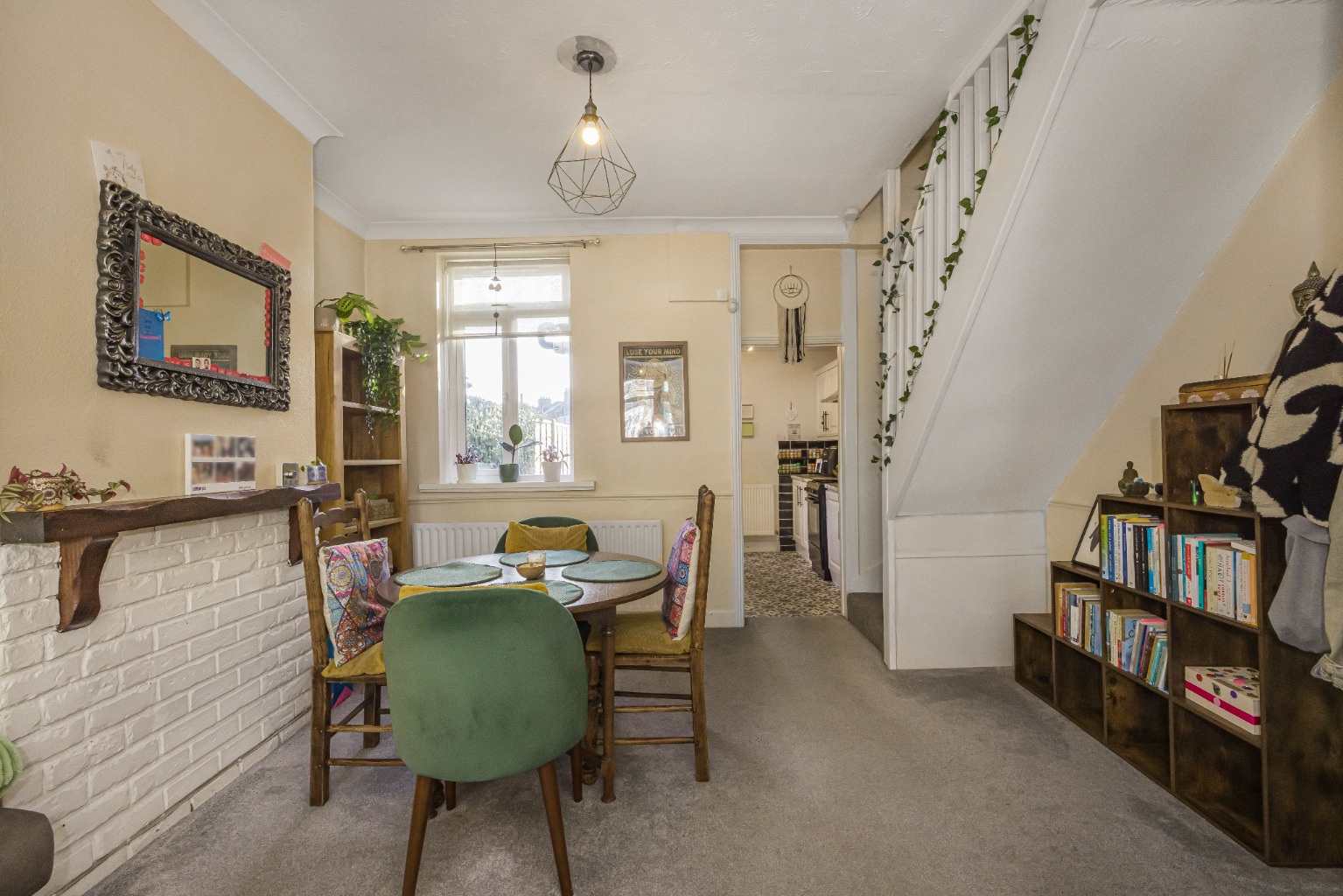 Photo for Kingsland Road, London, E13