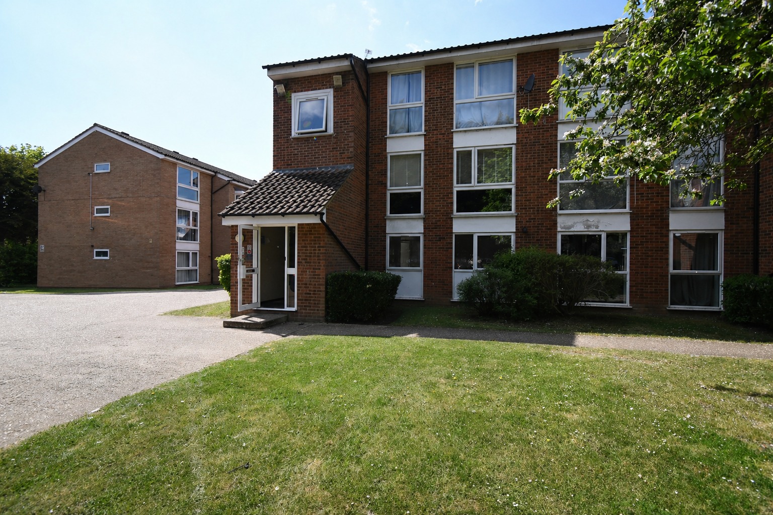 Photo for Trotwood, Chigwell, Essex, IG7