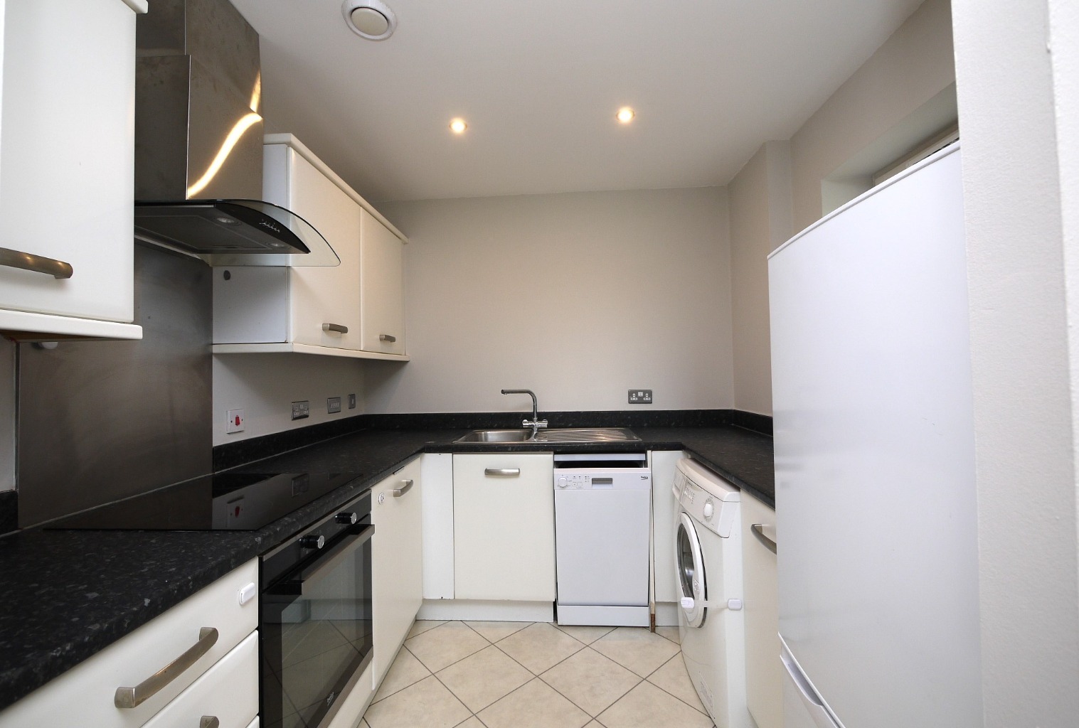 Photo for Fenland House, Harry Zeital Way, London, E5