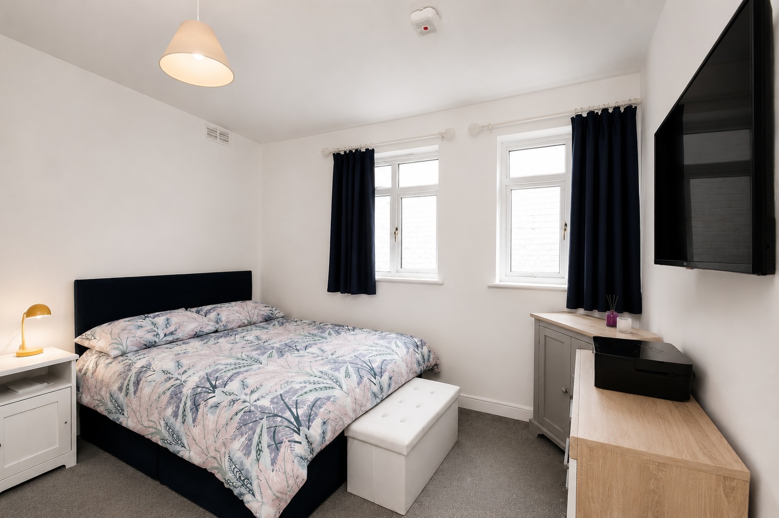Photo for Essex Mansions, Essex Road South, London,  E11
