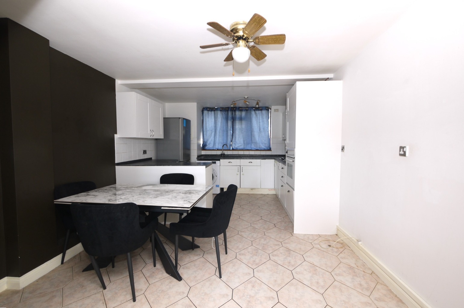 Photo for Clematis Close, Romford, RM3