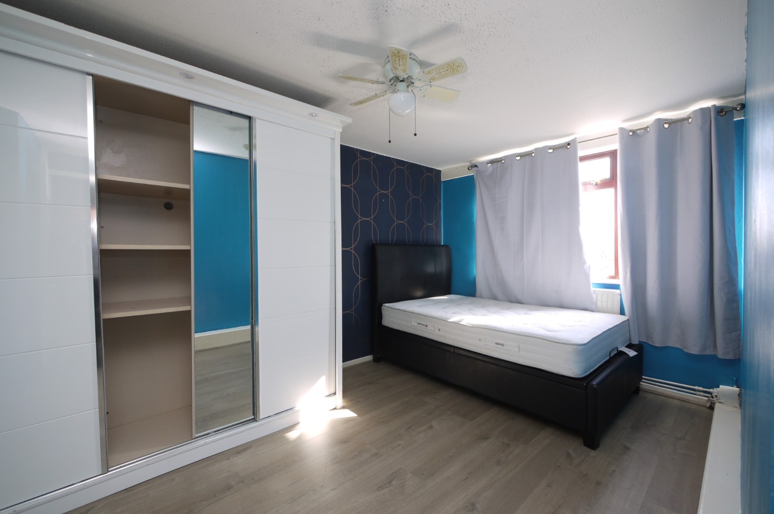 Photo for Clematis Close, Romford, RM3