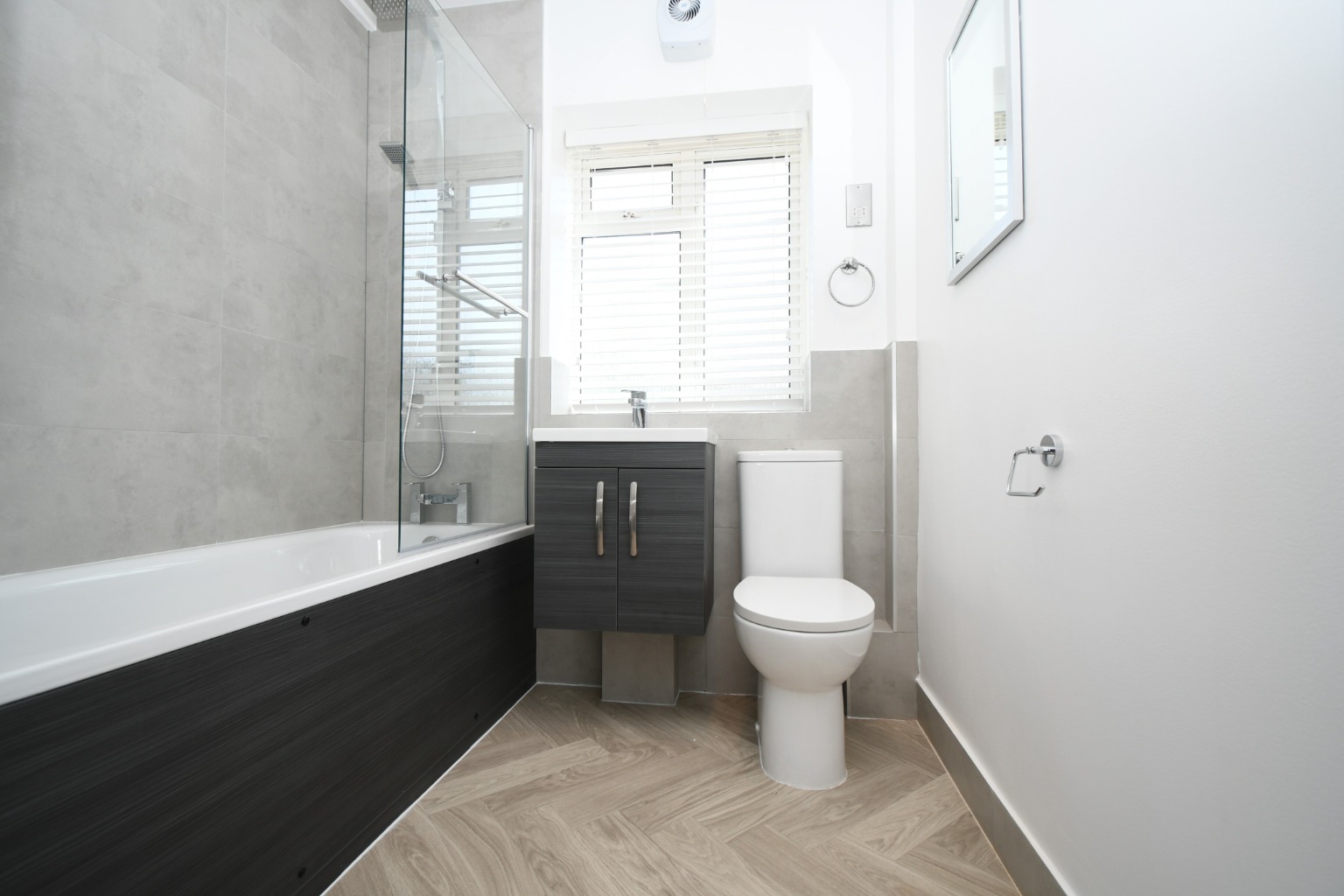 Photo for Malford Court, The Drive, London,  E18