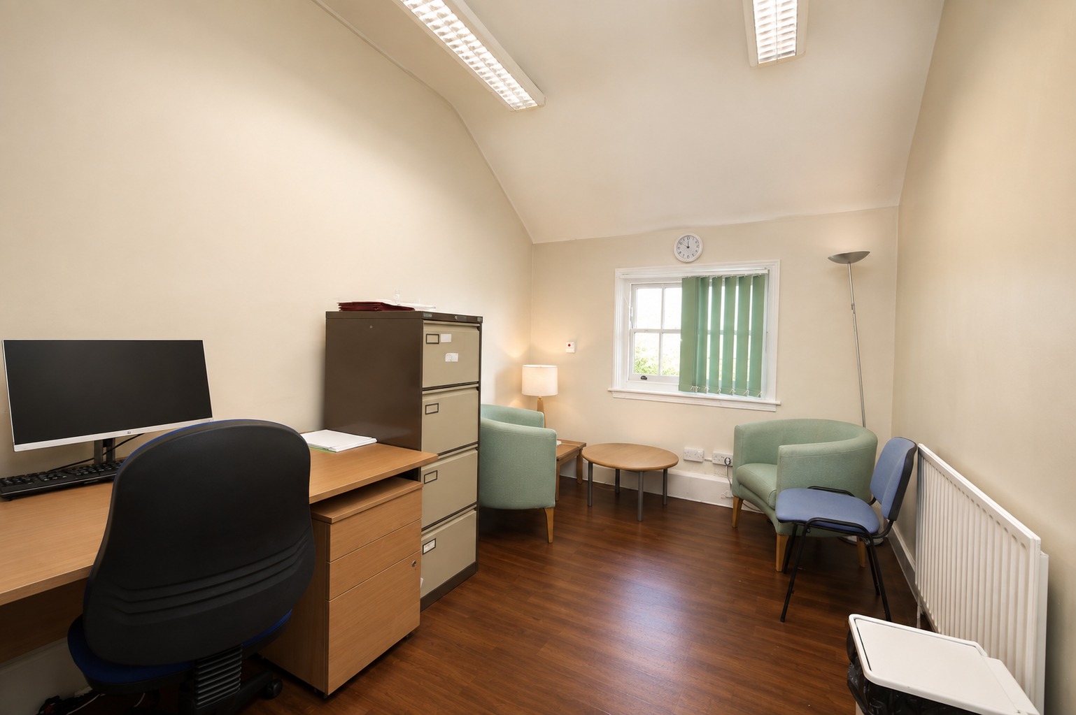 Photo for Thorne House, Thorne Close, London, E11