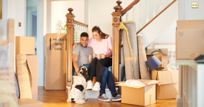 Tips for Selling Your Home with Pets 🏠🐾