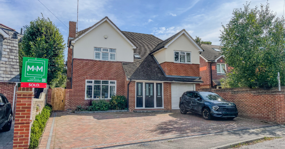 🏠 Curious About Your Gravesend Home's Value? Get an Instant Online Valuation Today! 🔍