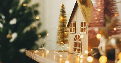 How to make the most of hosting viewings around Christmas time