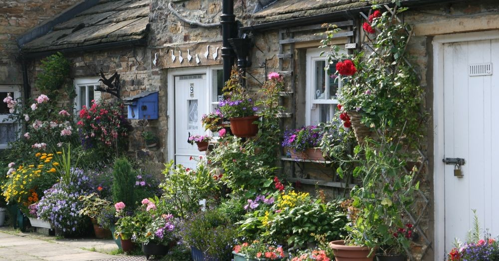 Why Summer is the Perfect Time to Photograph Your Home If You Are Selling In The Next 6-9 months!