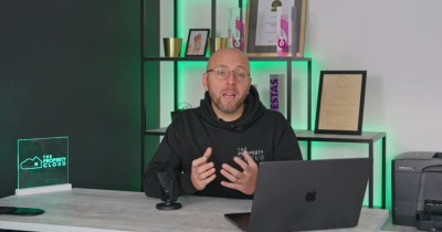 Moving Home to Upsize? Download our FREE guide to Selling when Upsizing.