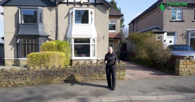 Go through the keyhole in Nelson! 💚🏡