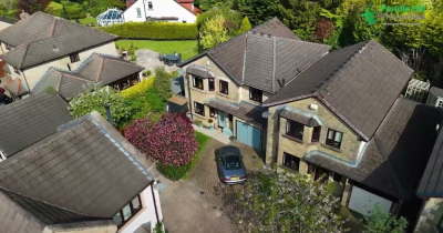 Through the Keyhole:  24 Woodlands Park