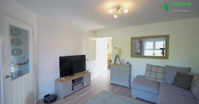 Through the Keyhole: 4 Chapel Rise, Longridge