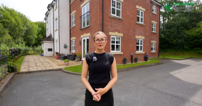 Through the Keyhole: 17 Barrow Brook Close