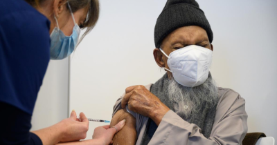 Coronavirus: Full speed ahead with vaccination of over-70a