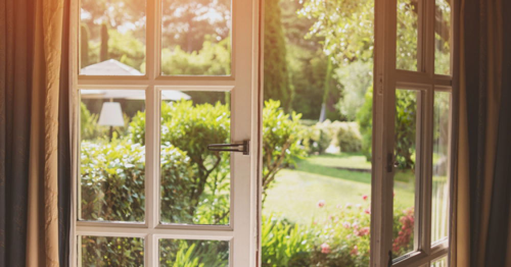 What are the top reasons people are moving home this summer?