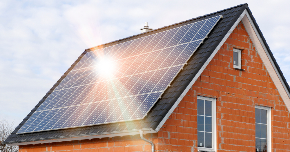 Should You Have Solar Panels Pros and Cons for UK Homeowners