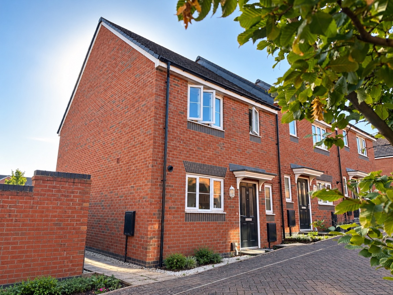 Modern 3-Bed House, Hadley, Two Parking Spaces, EPC B