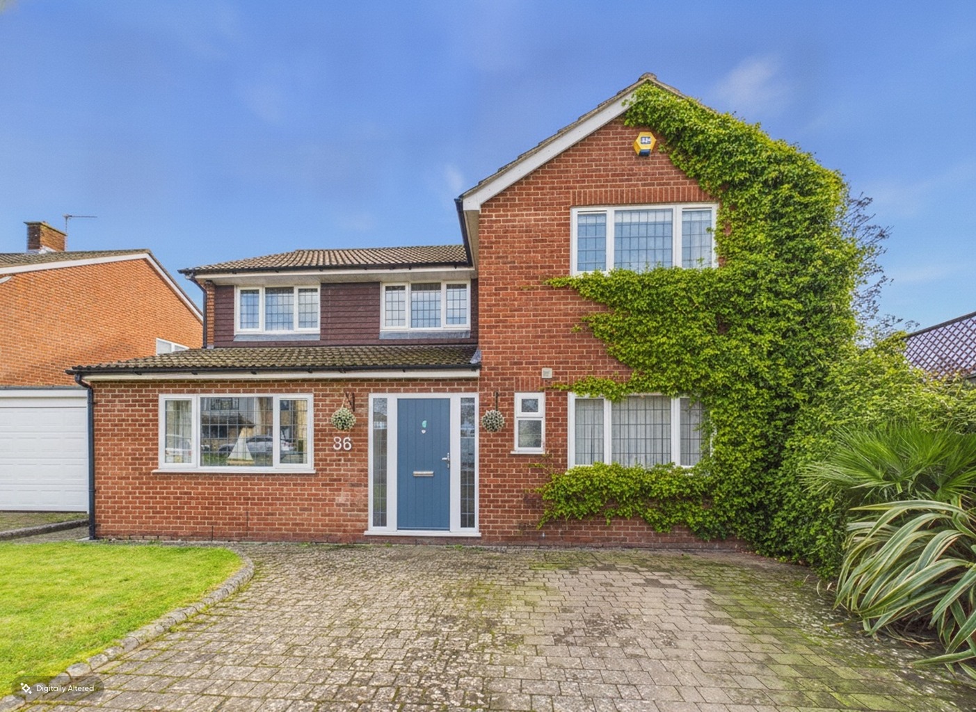 Immaculate Four-Bedroom Detached Family Home in Leverstock Green, HP3